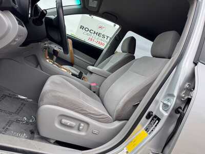 2009 Toyota Highlander, $7899. Photo 5