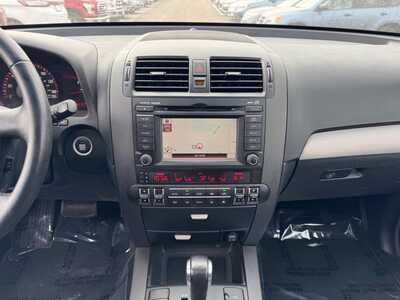 2009 Kia Borrego, $10999. Photo 2