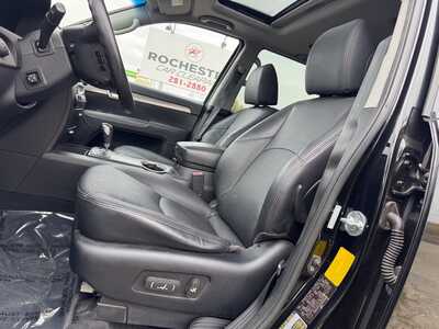 2009 Kia Borrego, $10999. Photo 5