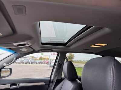 2009 Kia Borrego, $10999. Photo 8