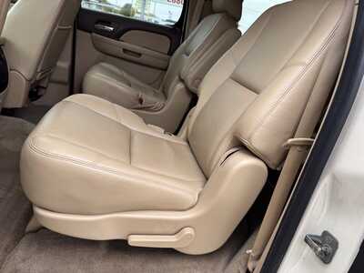 2012 Chevrolet Suburban, $14999. Photo 10