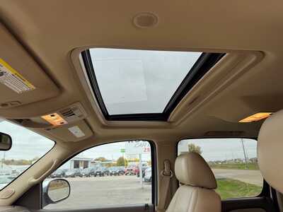 2012 Chevrolet Suburban, $14999. Photo 8