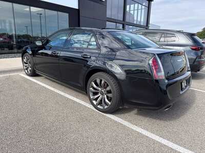 2014 Chrysler 300, $11599. Photo 5