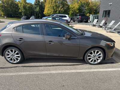 2014 Mazda Mazda3, $15049. Photo 5