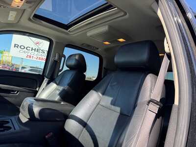 2013 Chevrolet Tahoe, $12190. Photo 6