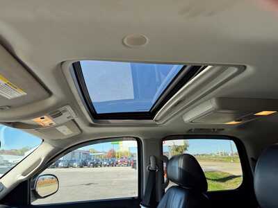 2013 Chevrolet Tahoe, $12190. Photo 7