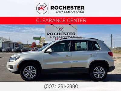 2015 Volkswagen Tiguan, $8299. Photo 1