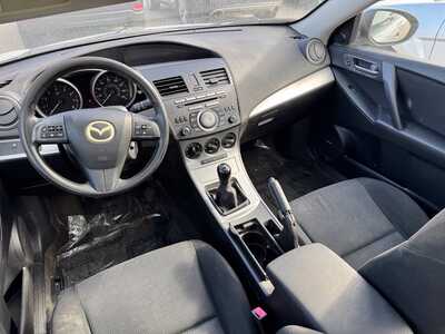 2011 Mazda Mazda3, $3699. Photo 12