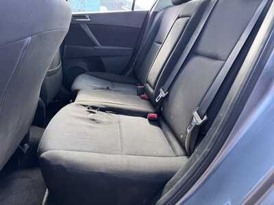 2011 Mazda Mazda3, $3699. Photo 9