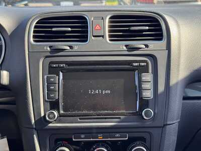 2014 Volkswagen Jetta, $7999. Photo 3