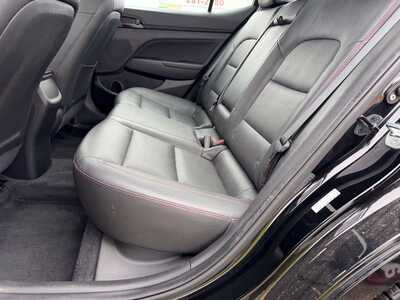 2018 Hyundai Elantra, $14599. Photo 10