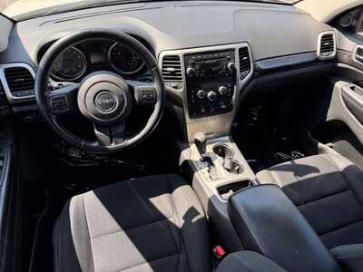 2012 Jeep Grand Cherokee, $6499. Photo 9