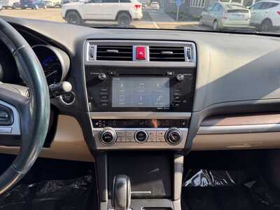 2015 Subaru Outback, $12299. Photo 2