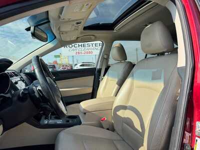 2015 Subaru Outback, $12299. Photo 7