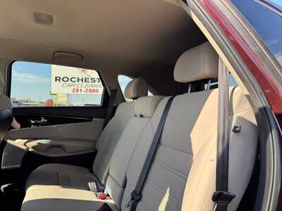 2018 Kia Sorento, $10299. Photo 10