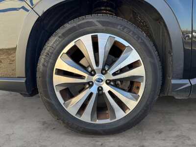 2019 Subaru Ascent, $12499. Photo 9