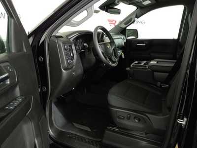 2024 Chevrolet 1500 Crew Cab, $43240. Photo 2