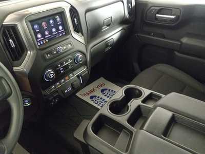 2024 Chevrolet 1500 Crew Cab, $44945. Photo 12