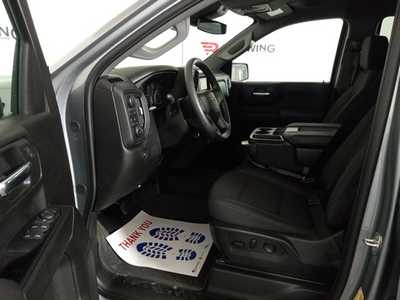 2024 Chevrolet 1500 Crew Cab, $43945. Photo 2