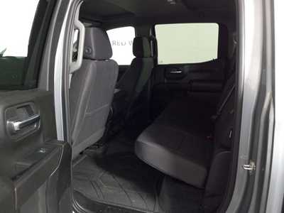 2024 Chevrolet 1500 Crew Cab, $44945. Photo 4