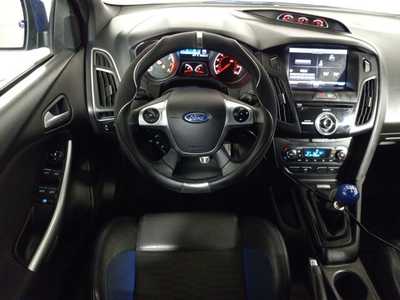 2014 Ford Focus, $13900. Photo 6
