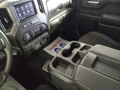 2022 Chevrolet 1500 Crew Cab, $35600. Photo 12