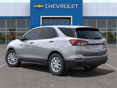 2024 Chevrolet Equinox, $29450. Photo 3