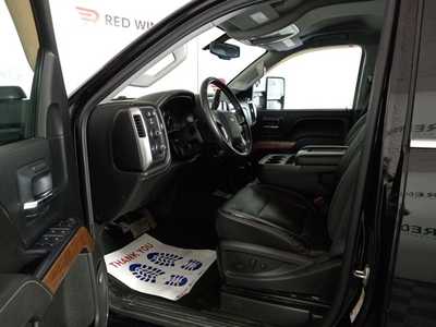 2016 Chevrolet 3500 Crew Cab, $41971. Photo 2