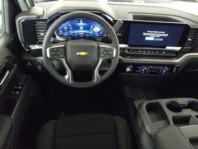 2024 Chevrolet 1500 Crew Cab, $49995. Photo 6