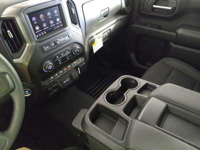 2024 Chevrolet 1500 Crew Cab, $51495. Photo 12