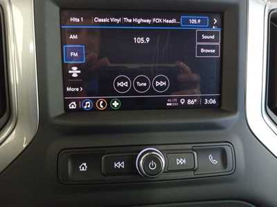 2024 Chevrolet 1500 Crew Cab, $46865. Photo 10