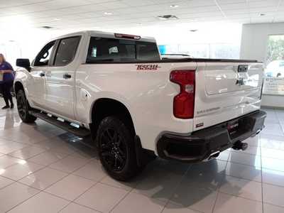 2024 Chevrolet 1500 Crew Cab, $63995. Photo 4