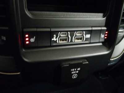 2020 RAM 1500 Crew Cab, $36746. Photo 11