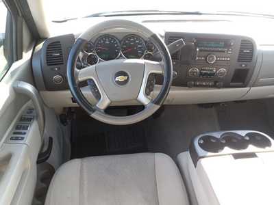 2013 Chevrolet 1500 Crew Cab, $7995. Photo 12