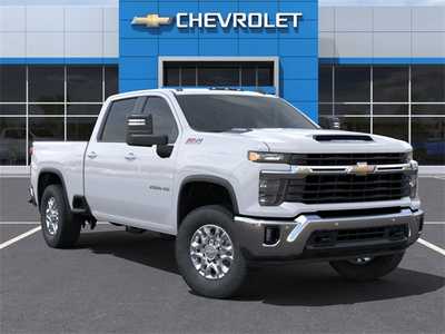 2025 Chevrolet 2500 Crew Cab, $71580. Photo 7