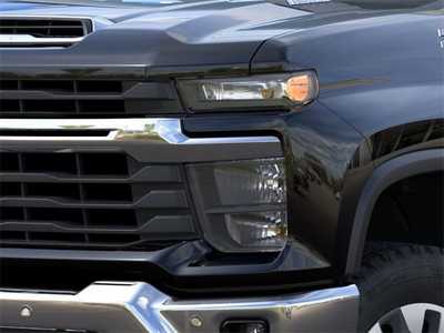 2025 Chevrolet 3500 Crew Cab, $75670. Photo 10