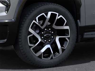 2025 Chevrolet 1500 Crew Cab, $89995. Photo 9