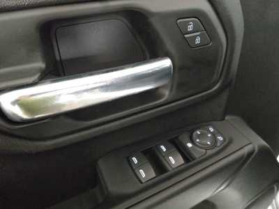 2023 Chevrolet 2500 Crew Cab, $45791. Photo 10