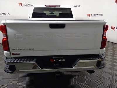 2023 Chevrolet 2500 Crew Cab, $45791. Photo 3