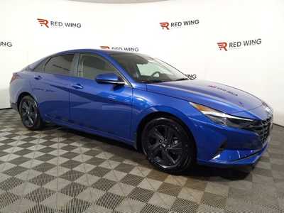 2023 Hyundai Elantra, $20300. Photo 1