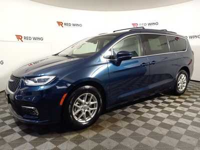2022 Chrysler Pacifica, $23122. Photo 5