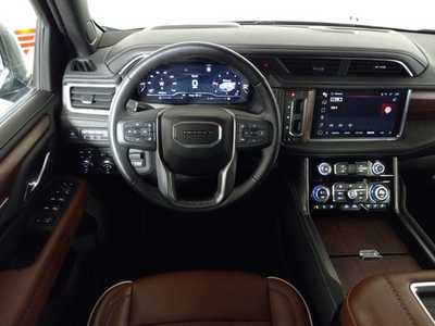 2023 GMC Yukon, $77500. Photo 9