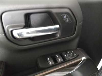 2019 Chevrolet 1500 Crew Cab, $26995. Photo 10