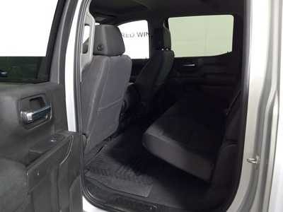 2019 Chevrolet 1500 Crew Cab, $26995. Photo 8