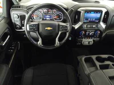 2019 Chevrolet 1500 Crew Cab, $26995. Photo 9