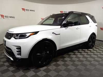 2022 Land Rover Discovery, $32995. Photo 5