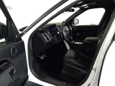 2022 Land Rover Discovery, $32995. Photo 7