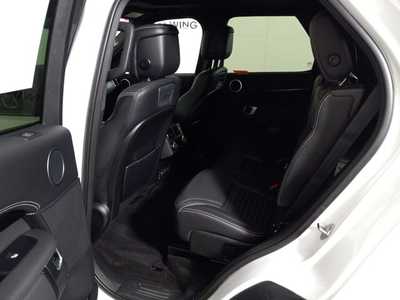 2022 Land Rover Discovery, $32995. Photo 8