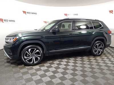 2021 Volkswagen Atlas, $32500. Photo 4