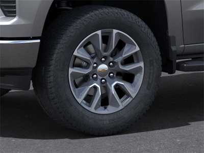 2025 Chevrolet 1500 Crew Cab, $58995. Photo 9